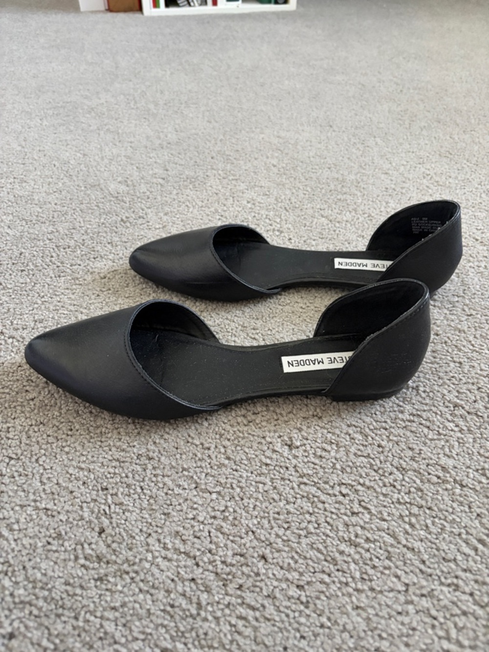 Steve Madden Black D'Orsay Pointed Flats